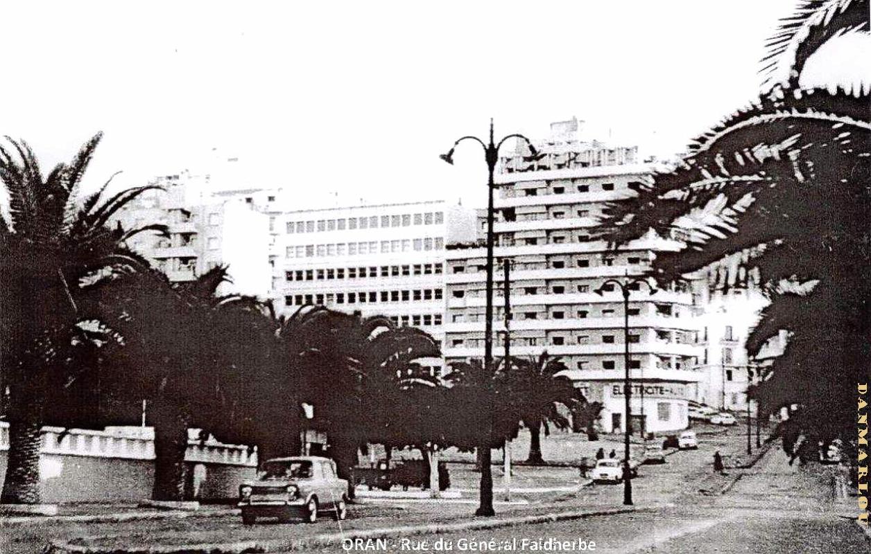 Oran - Rue du General Faidherbe.jpg